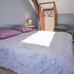 4 Bedroom Awesome In Prázdninový dům