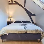4 Bedroom Awesome In Prázdninový dům *