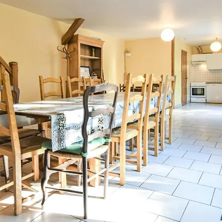 Semesterbostad Amazing In *