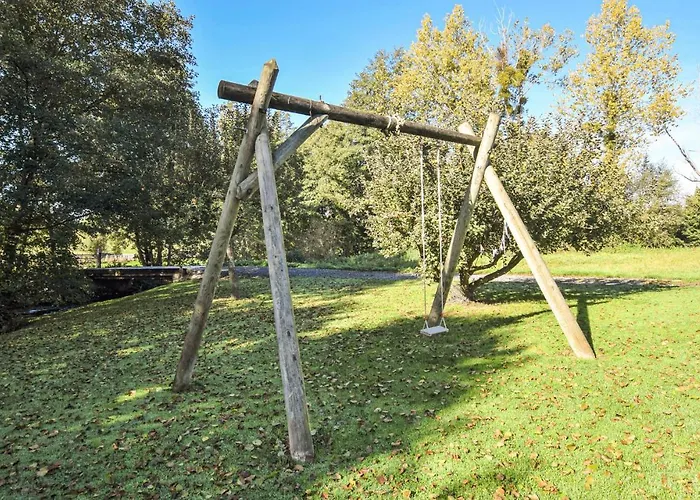 Semesterbostad Amazing In *